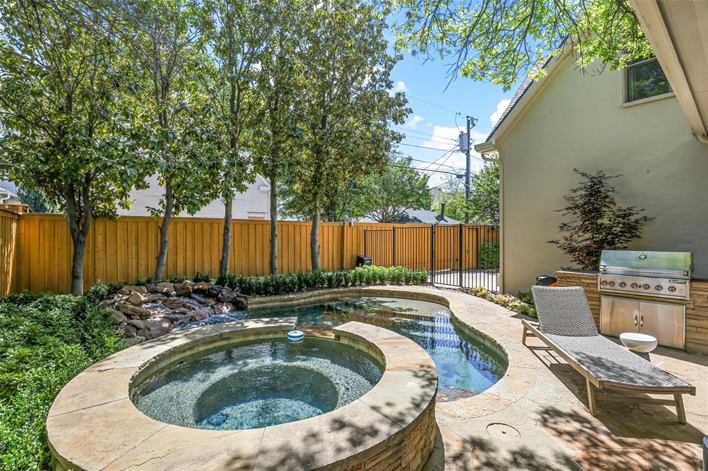 Caruth Hills 04 - Residential