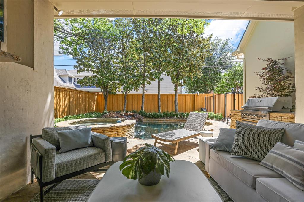 Caruth Hills 04 - Residential