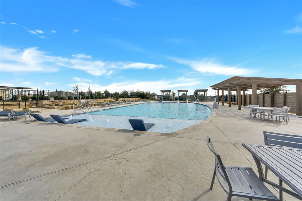 Ventana Ph 4 - Residential