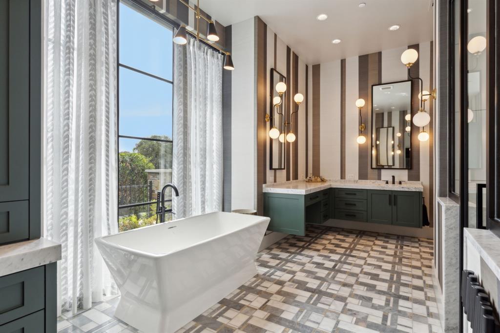 Quail Hollow - Residential