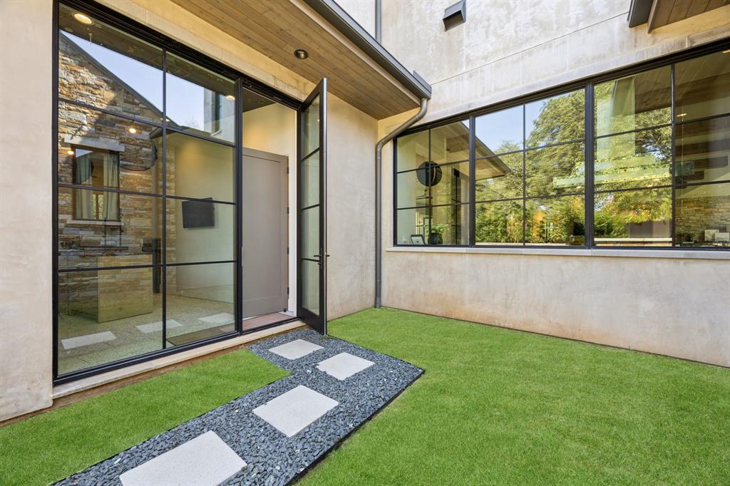 Quail Hollow - Residential