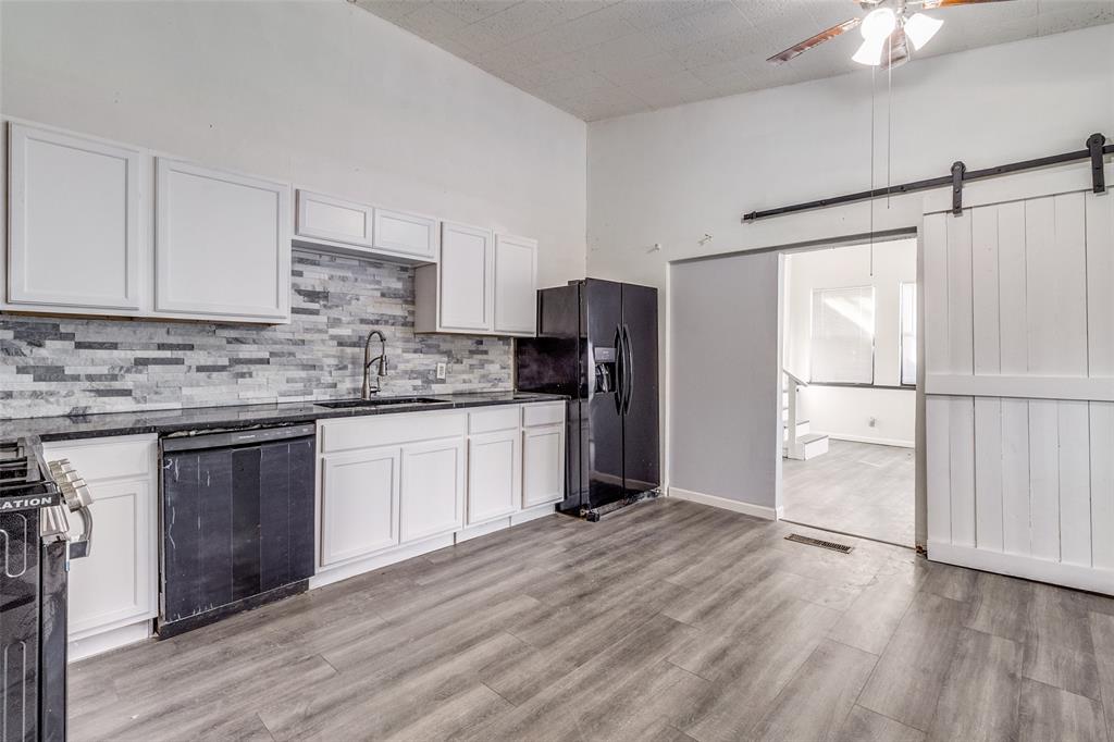 Glen Oaks - Residential