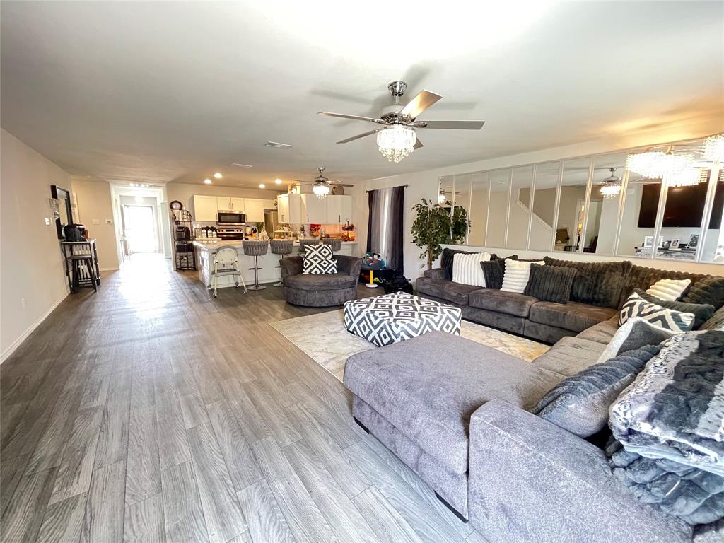 RIVER OAKS AT SAWMILL ROAD - Residential