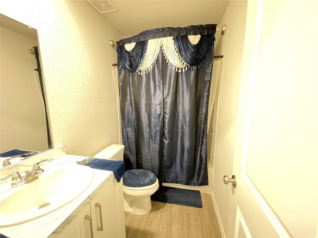 RIVER OAKS AT SAWMILL ROAD - Residential