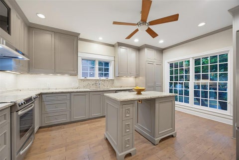 Tiny photo for 4212 Lomo Alto Drive #202, Highland Park, TX 75219 (MLS # 21396246)