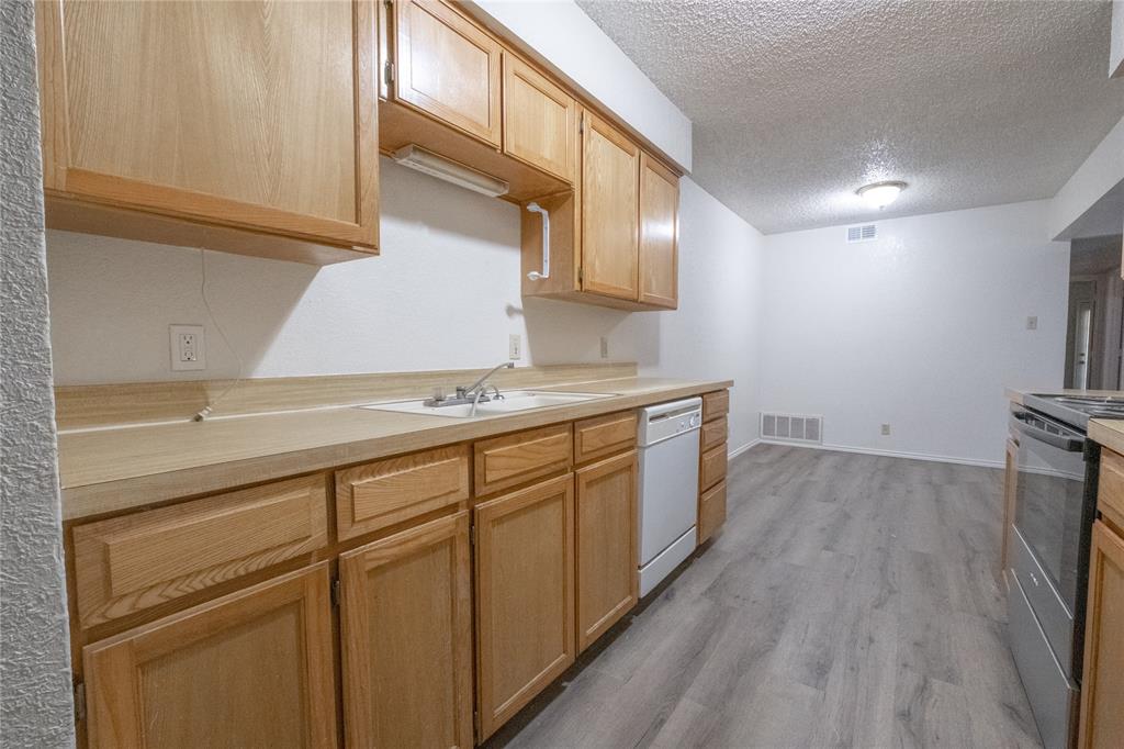 Parkwest - Residential Lease