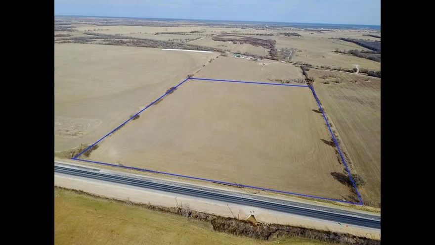 20 Acres more or less (To be surveyed), all Coastal Bermuda hay field, fully fenced, with great sandy loam soil. This property is situated in a great location approximately 1 mile just west of Gorman on State Hwy 6.