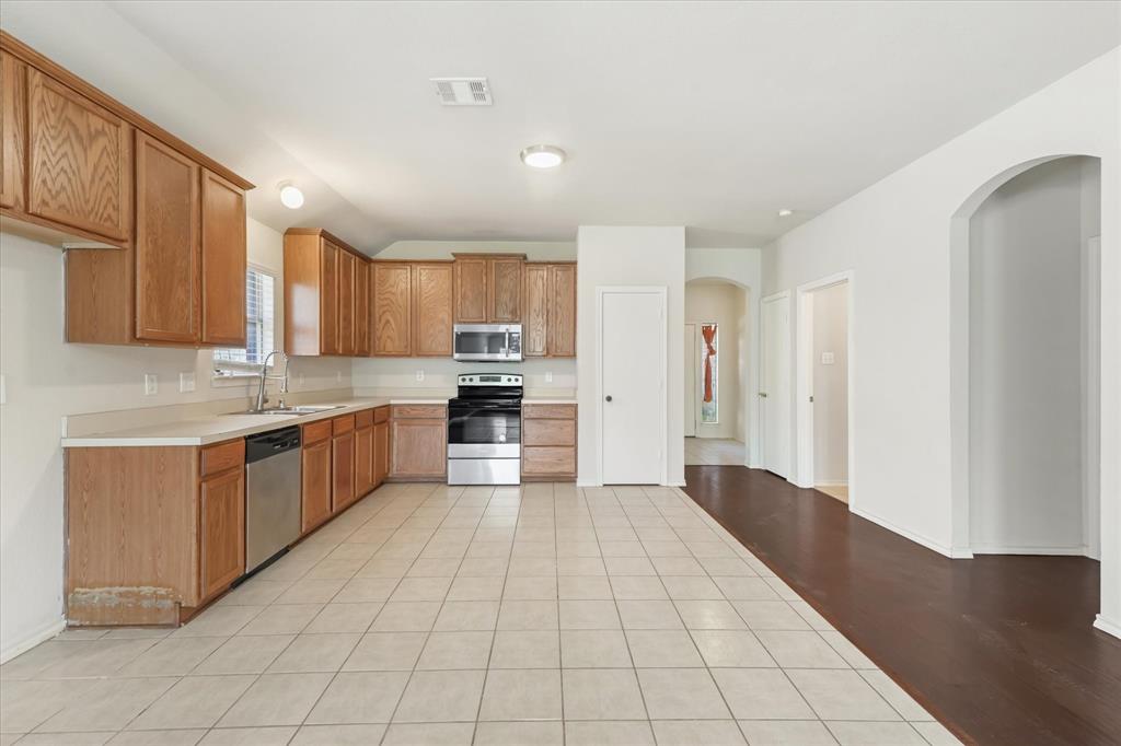 Avalon #3 - Residential Lease