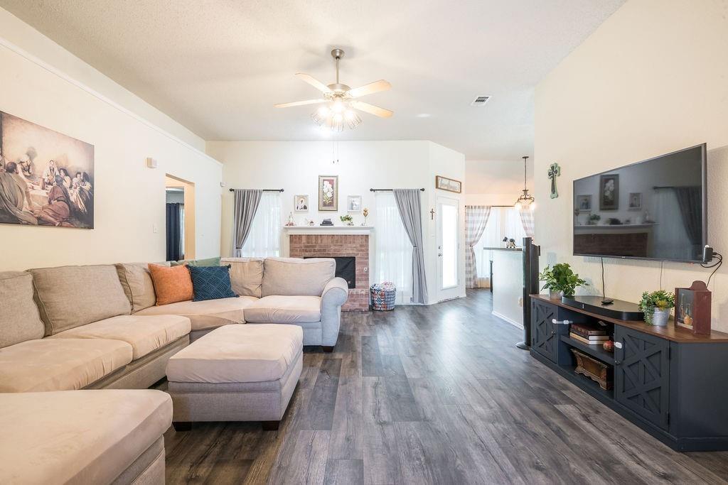 3029 Canary Lane