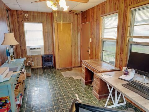 Tiny photo for 634 Oak Ridge Lane, Irving, TX 75061 (MLS # 21198338)