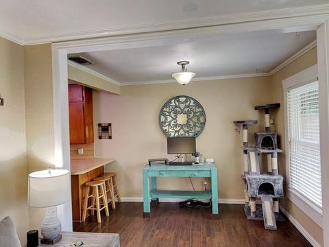 Tiny photo for 634 Oak Ridge Lane, Irving, TX 75061 (MLS # 21198338)