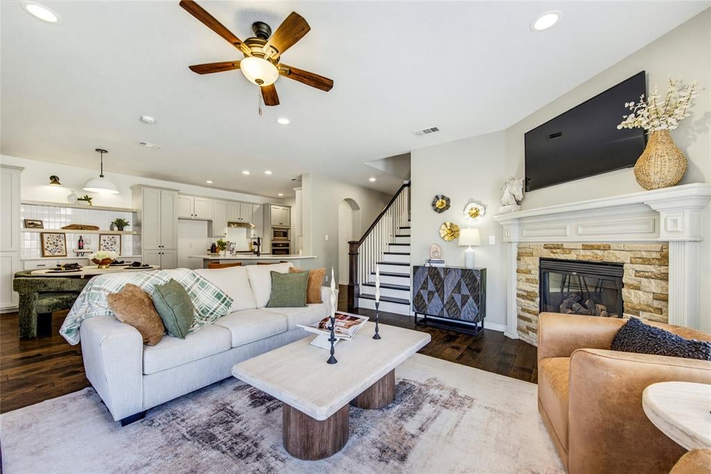 10138 Planters Row Drive