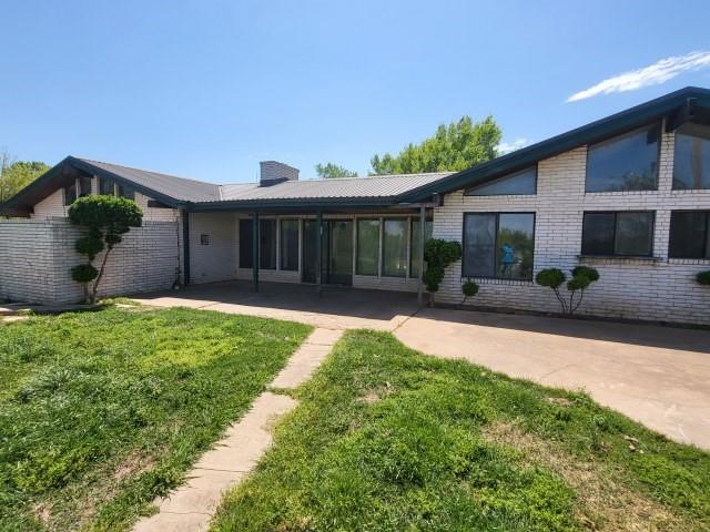 306 Wade Street