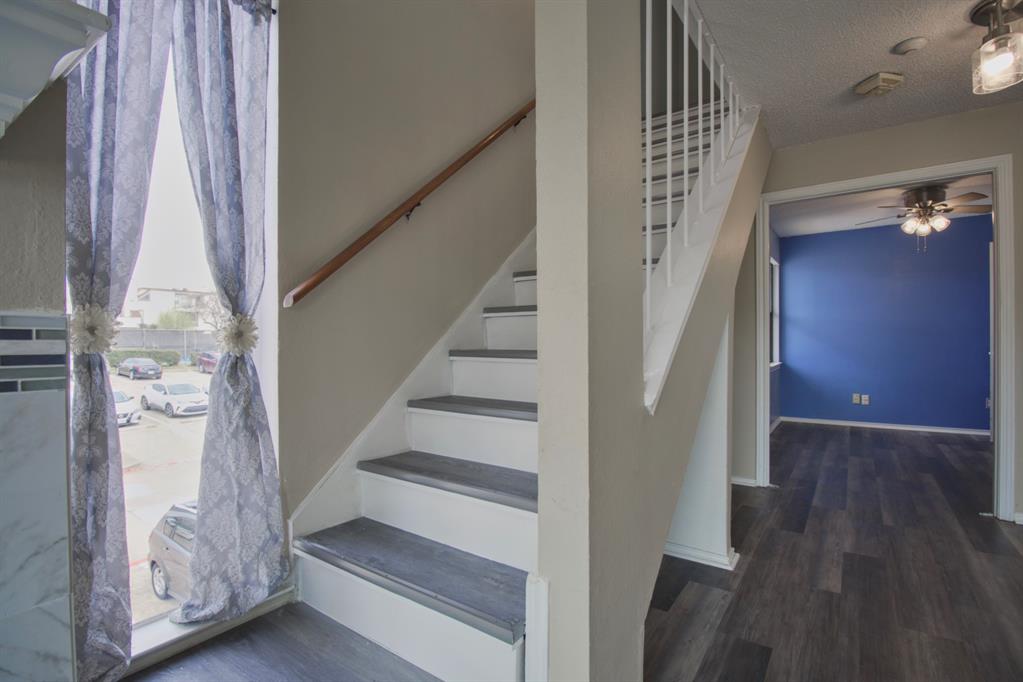 Arlington Oaks Condo - Residential