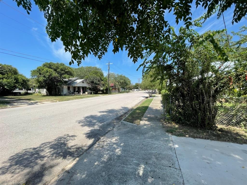 A H Barnes - Residential