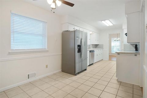 Tiny photo for 7329 Dalewood Lane, Dallas, TX 75214 (MLS # 21078589)