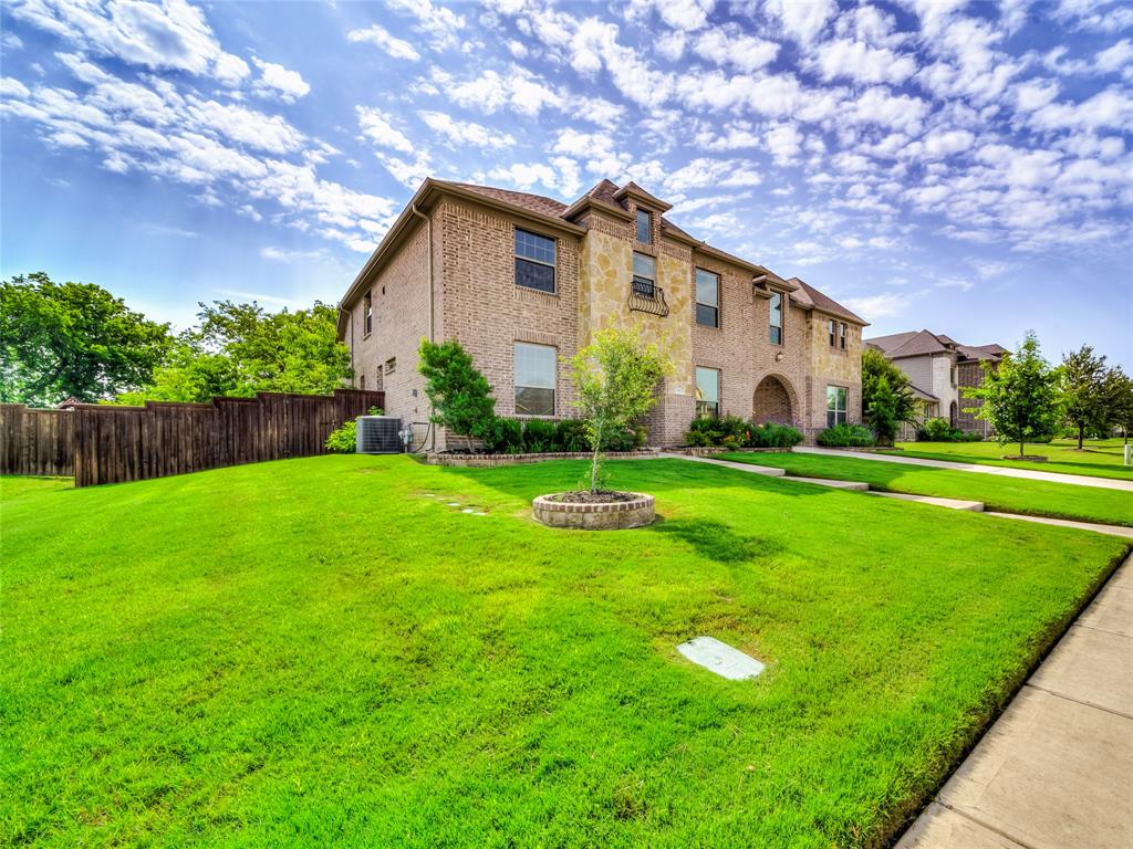 1601 Goldenrod Lane