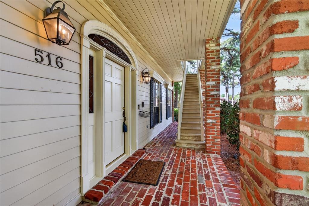 516 Northampton Drive