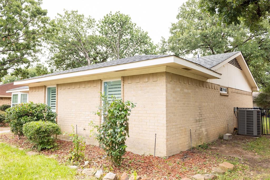 Braewood West 02 Rev - Residential