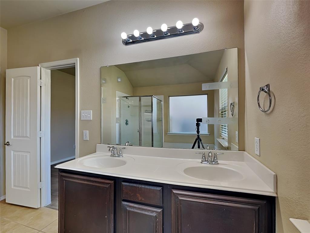 Villages Of Melissa Ph 1 - Residential Lease