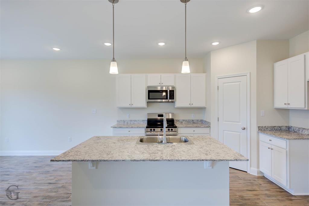 1210 Bayou Bay Court