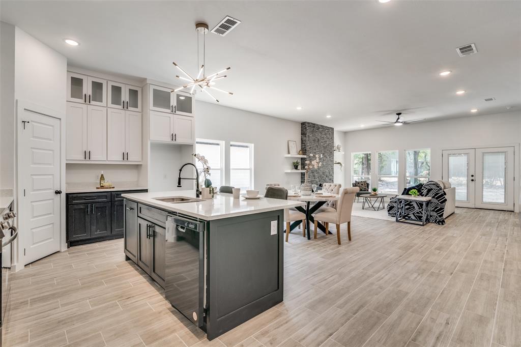 900 Bradleys Bend