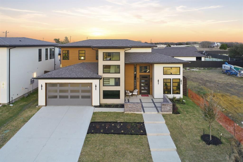 3906 Longhorn Road