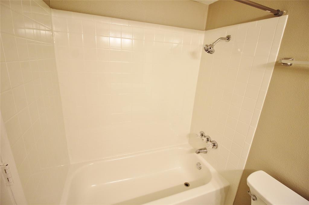 Faulkner Point 01-Faulkner Point - Residential Lease