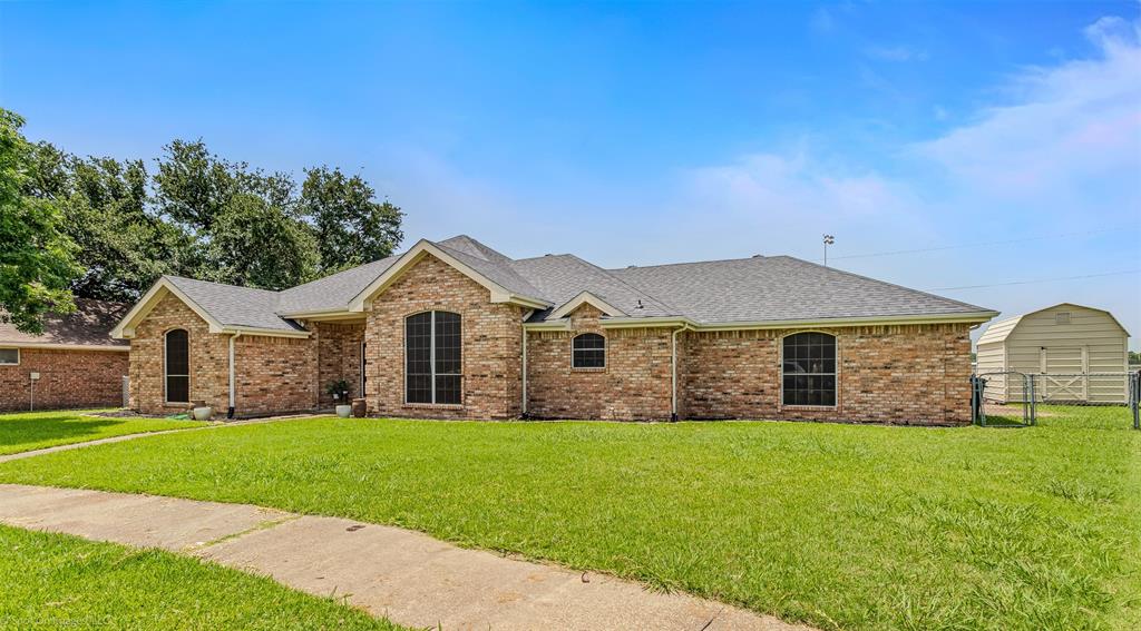 406 Mulberry Circle
