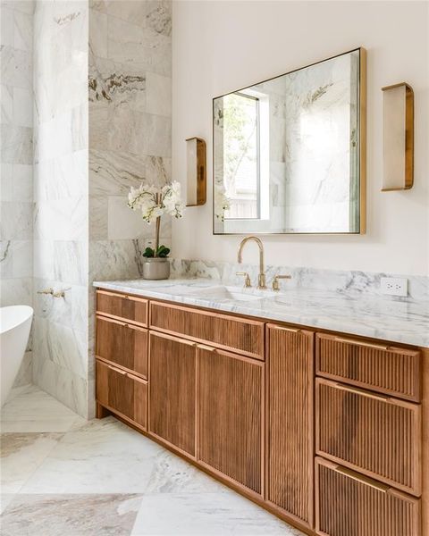 Tiny photo for 6814 Glendora Ave, Dallas, TX 75230 (MLS # 21076477)