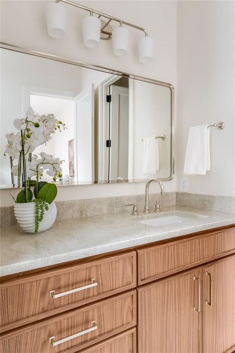 Tiny photo for 6814 Glendora Ave, Dallas, TX 75230 (MLS # 21076477)