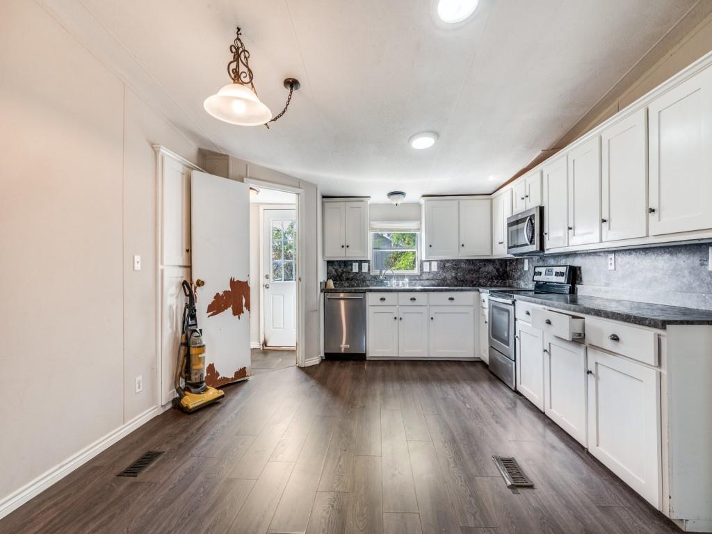 1503 Old Bridge Road