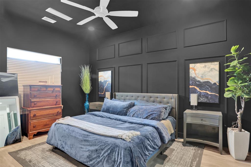 3816 Roseland Bldg C - Residential