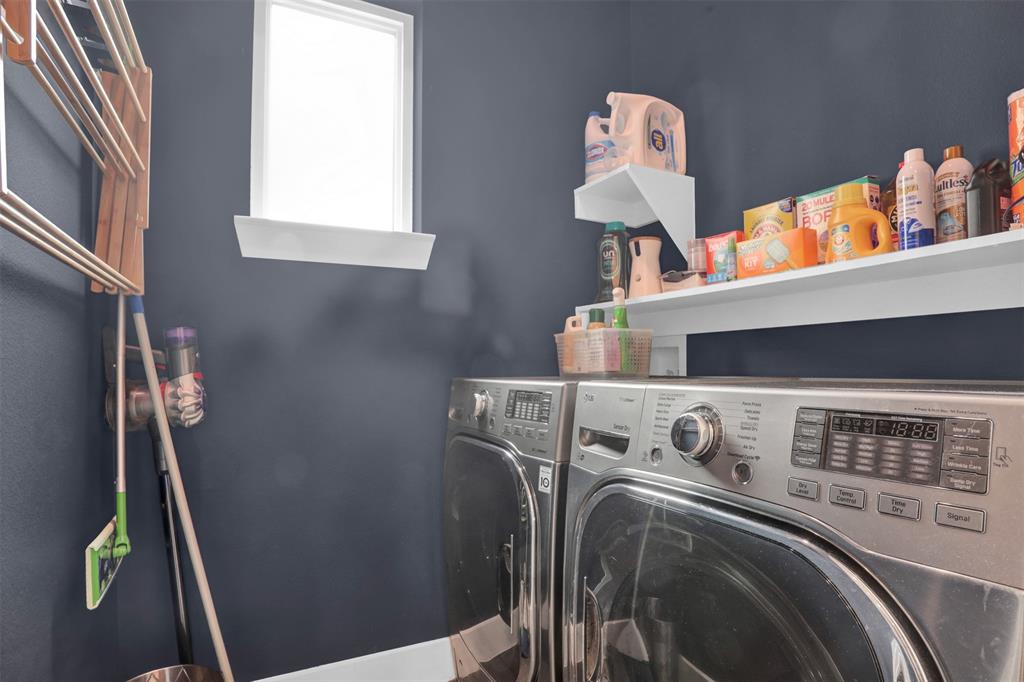 3816 Roseland Bldg C - Residential