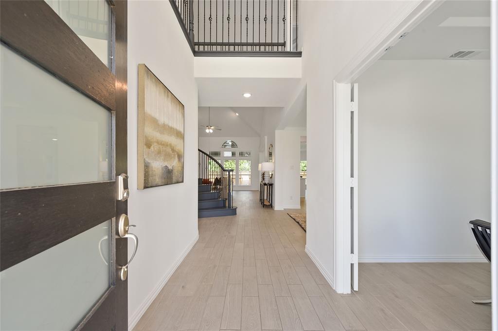 3332 Azure Lane