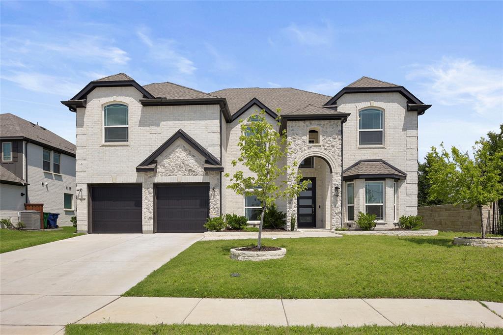 3332 Azure Lane