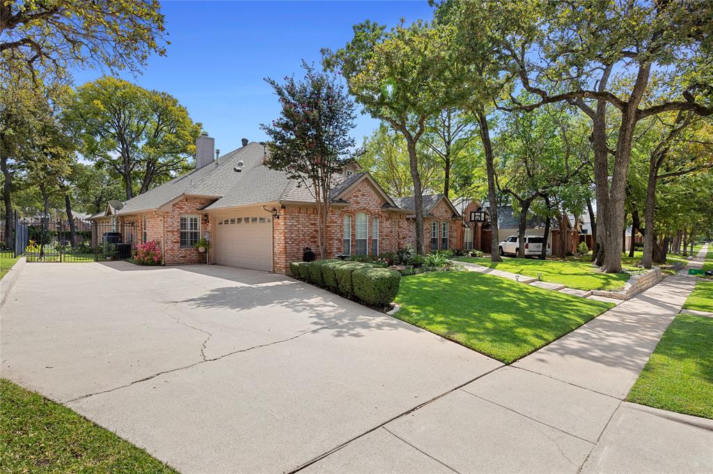 Keller, Texas 76248, United States, 3 Bedrooms Bedrooms, ,3 BathroomsBathrooms,Residential,Pending,106656