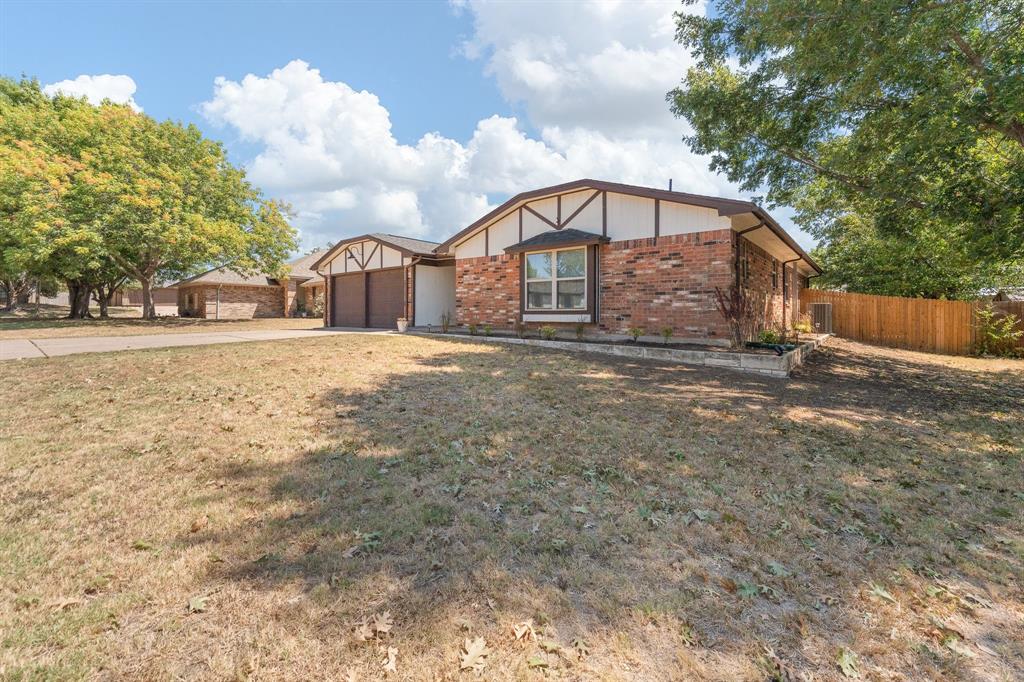 433 Black Oak Lane