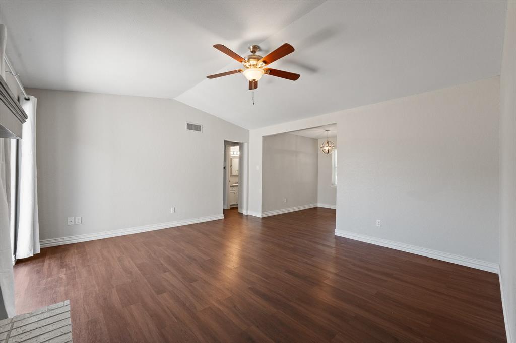 433 Black Oak Lane
