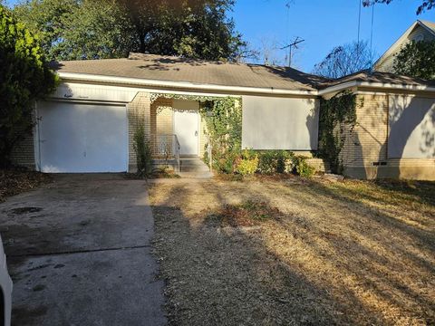 816 Kirkwood Drive Dallas TX 75218