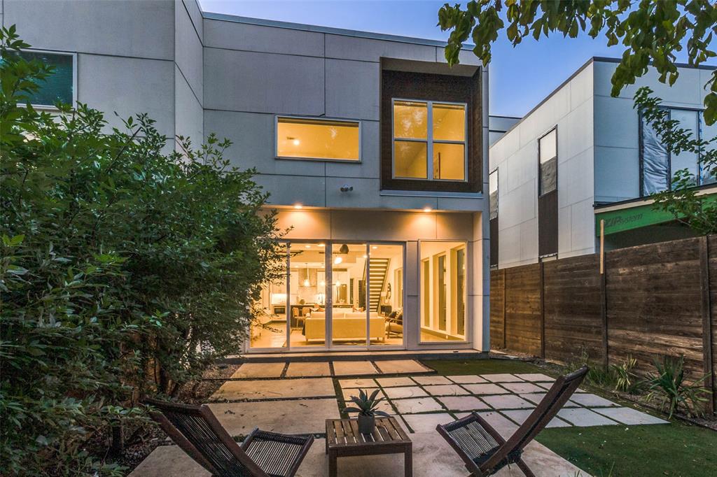 ROSS AVE - Residential