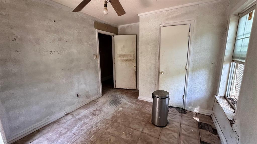 Burton Acres - Residential