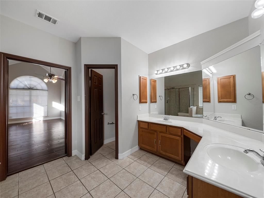 Meadows Of Preston Ph II - Residential Lease