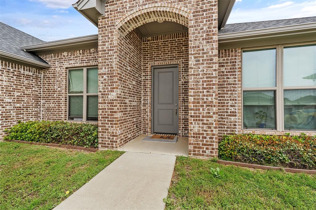 Lindsey Crossing - Residential
