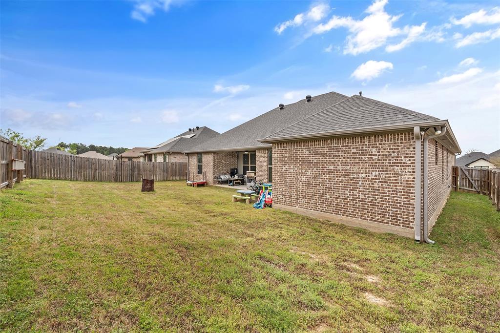 Lindsey Crossing - Residential