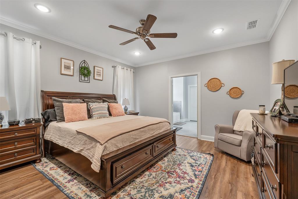 Lindsey Crossing - Residential