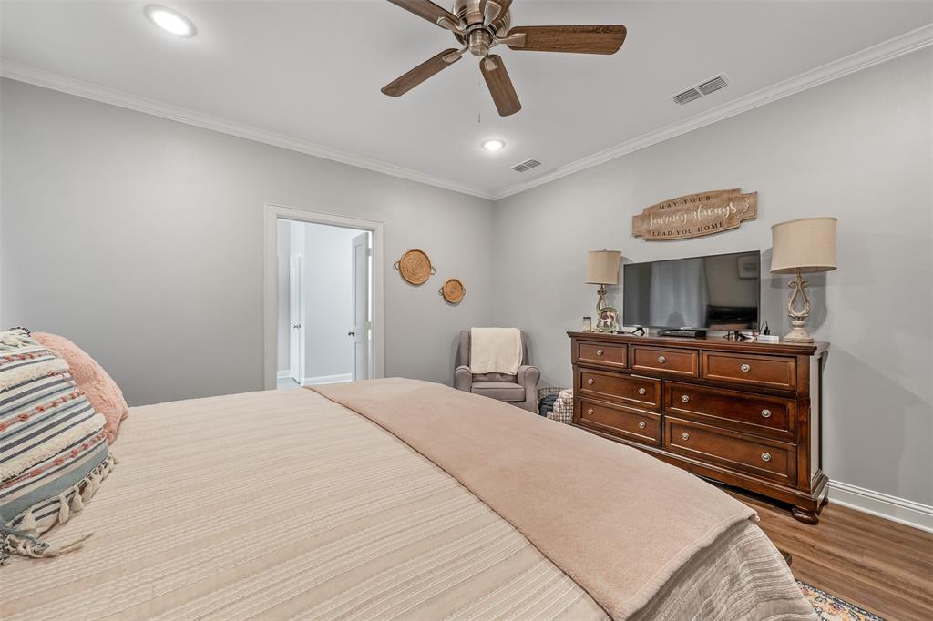 Lindsey Crossing - Residential