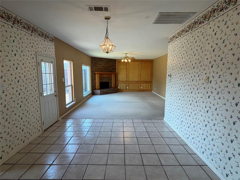 4006 Pointe Loma Drive