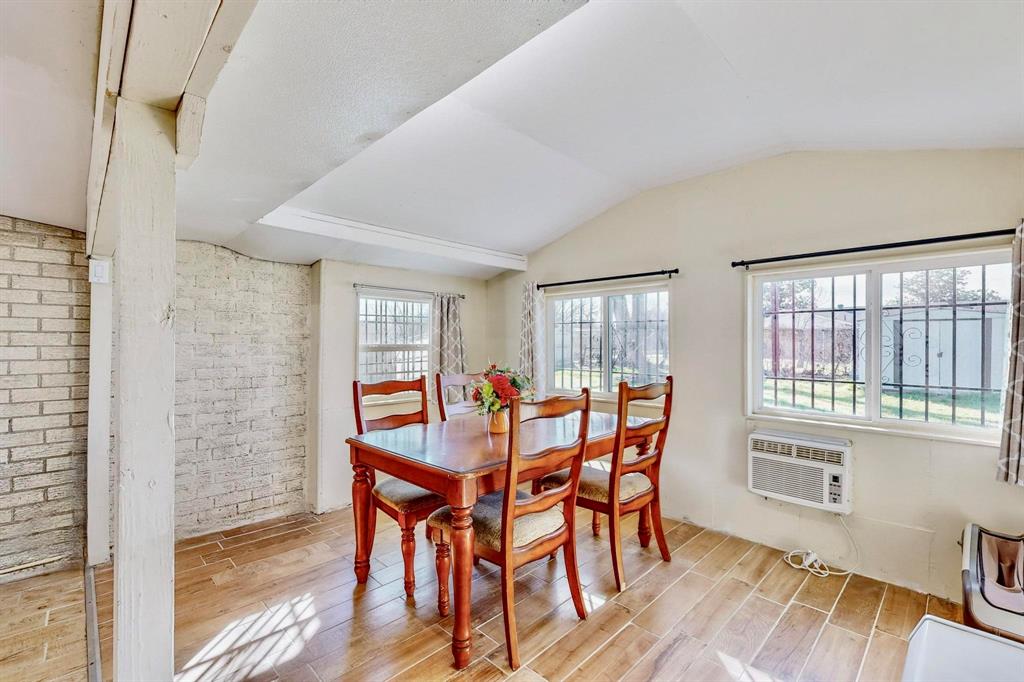 Eastwood 4th & 5th Filing Add - Residential Lease