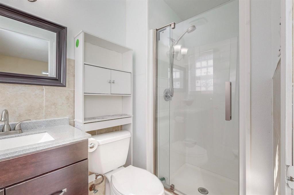 Eastwood 4th & 5th Filing Add - Residential Lease